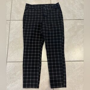 Old Navy High-Rise Pixie office pants woman size 10